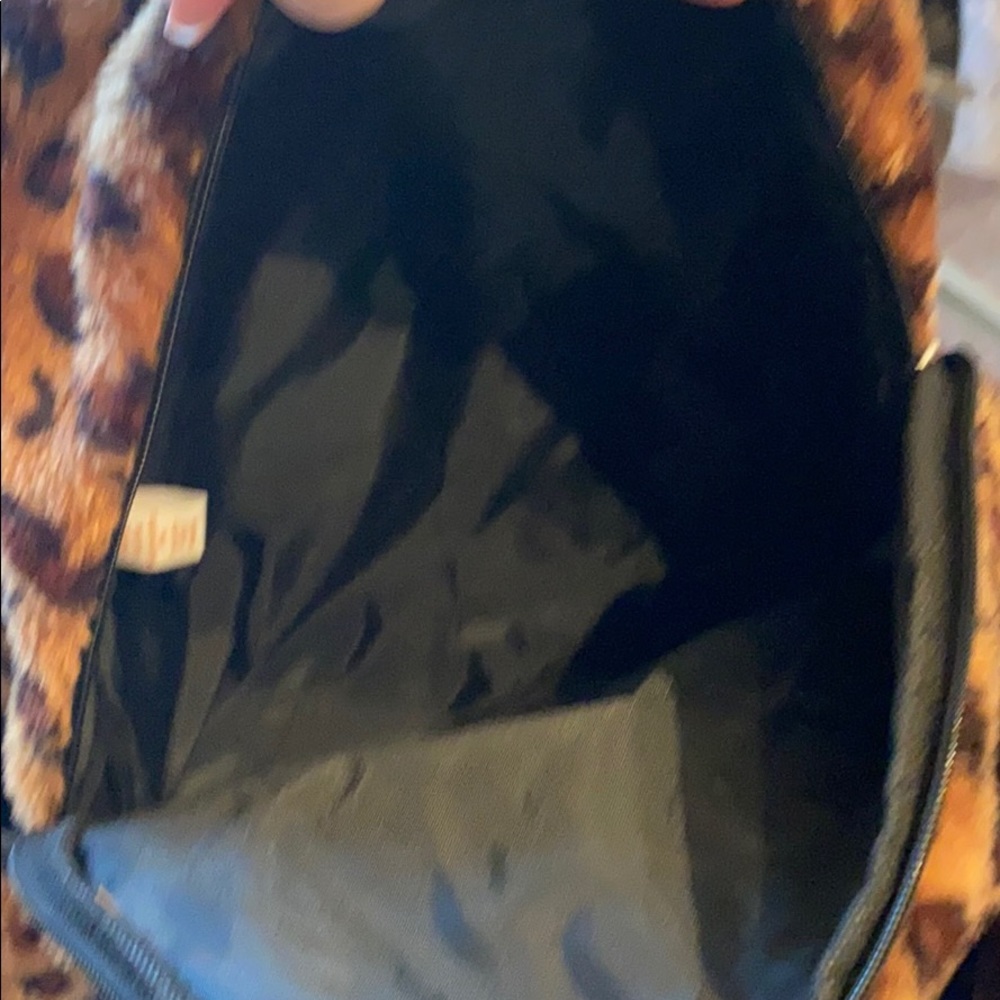 BACKPACK! - Picture 4 of 4